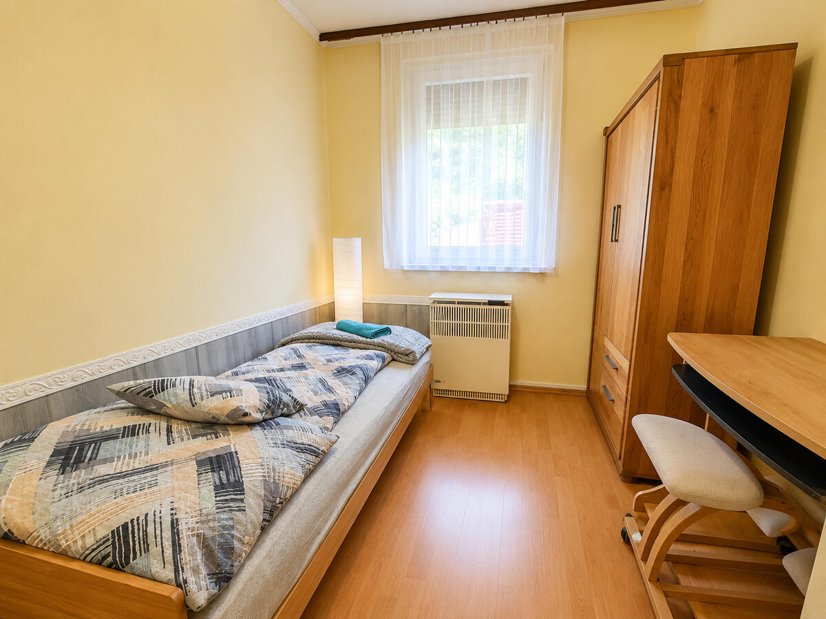 Hálószoba 1 Manna Igal Apartman szállás közel az Igali gyógyfürdőhöz és a Balatonhoz